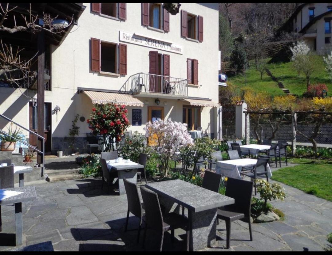 Hotel Pensione Serena Purasca Exterior foto